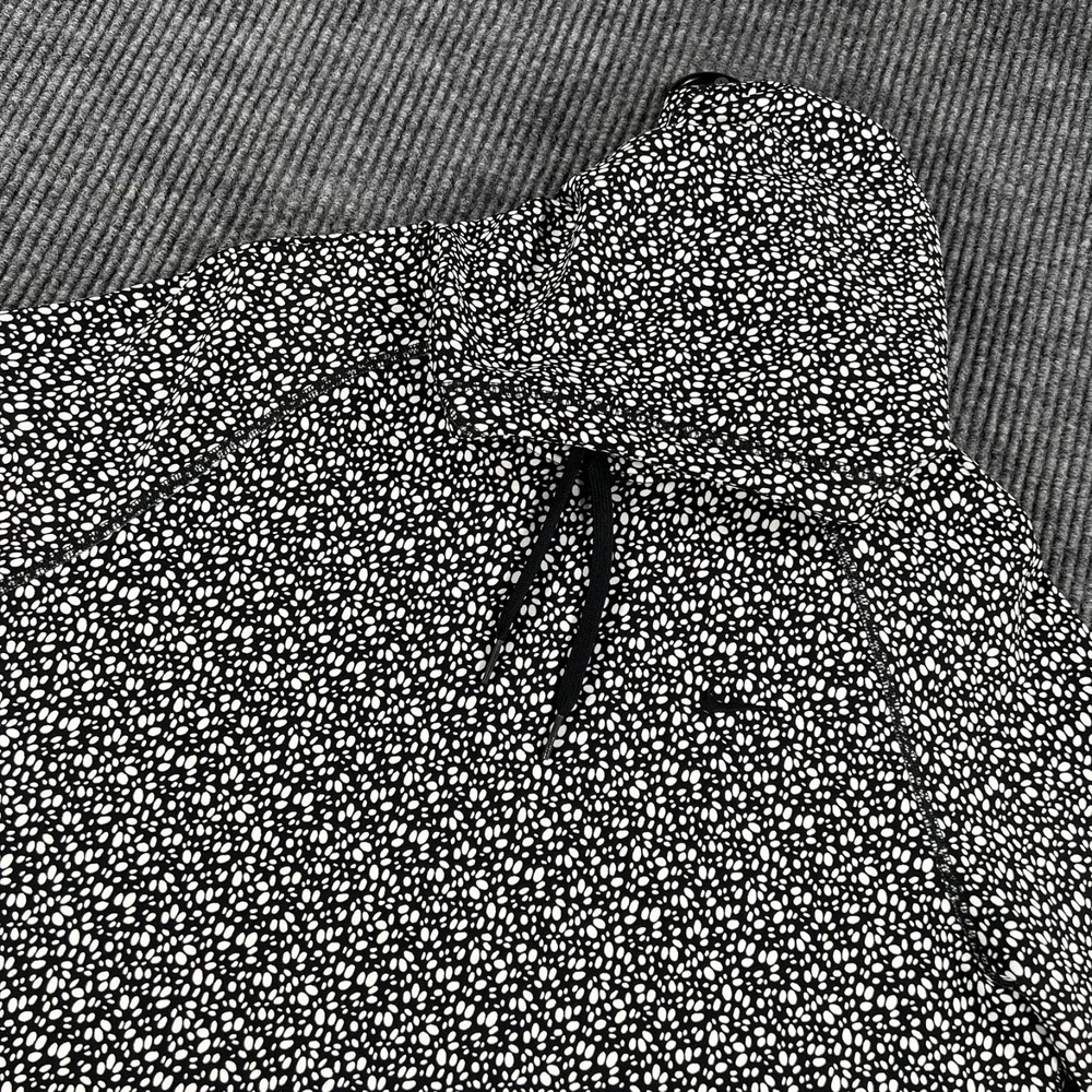 Nike Sweatshirt Womens Large Black White Geometric Long Sleeve Hooded Pullover